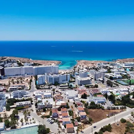 Διαμέρισμα Karistos *